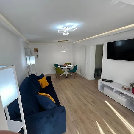 Mk Apartments Piatra Neamt Exterior photo